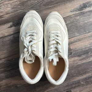 Universal Thread Cream Sneakers